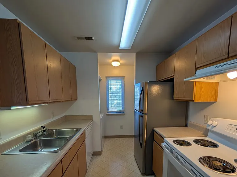 85_ Amanda Ln #850 — Photo 11