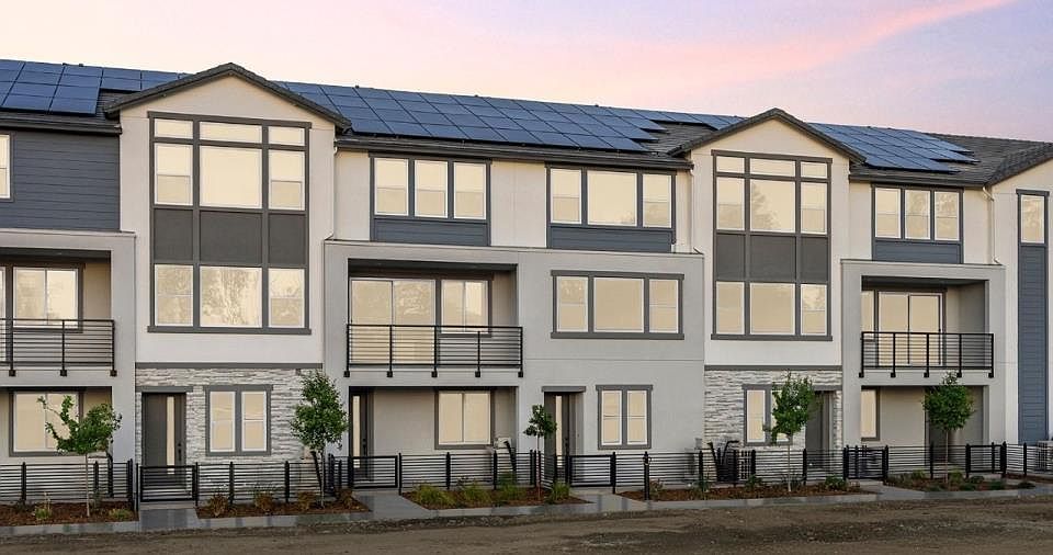 1st image of 294 Dreamland Way Plan 1 #62-06