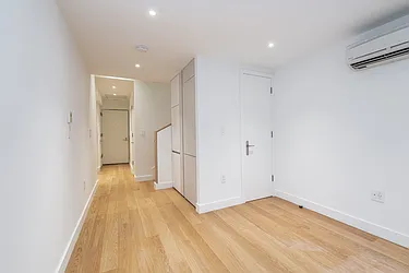 Rented by Akelius Real Estate Management