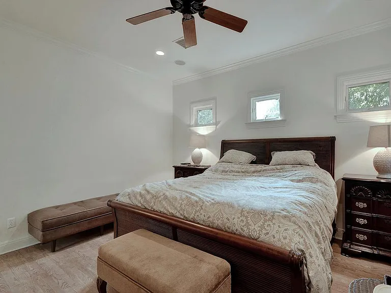 5018 Shoal Creek Blvd — Photo 18