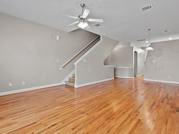 4th image of 8705 Bryam St #801
