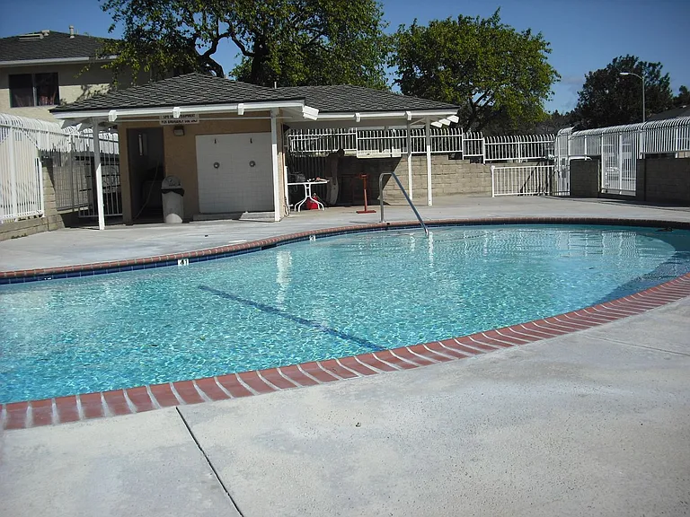 2622 Rudder Ave — Photo 7