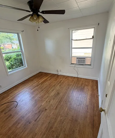 613 W Beech St — Photo 2