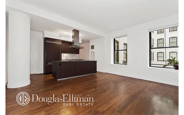 Rented by Douglas Elliman | media 19