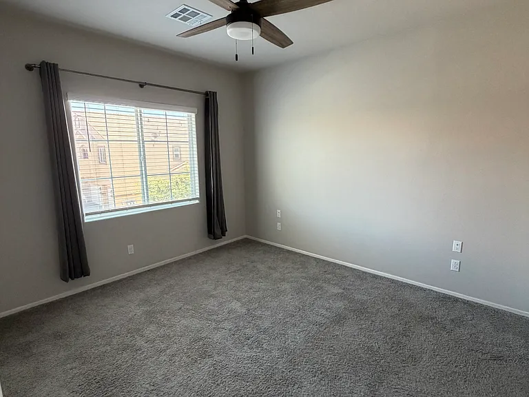 7515 Emerald Stars Ave #101 — Photo 32
