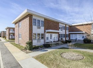 67 Farber Dr, West Babylon, NY 11704