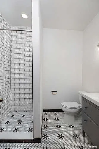 7918 E Lafayette St #4 — Photo 15