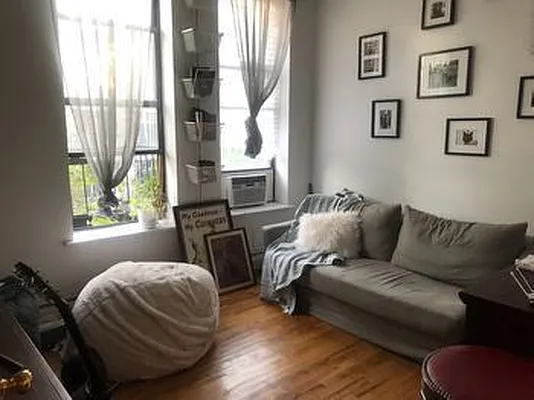 Rented by Wyckoff Heights Realty Inc. | media 7