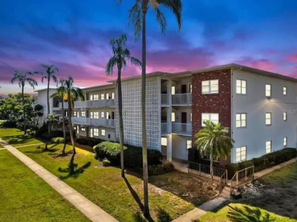 5155 9th Ave N #112B, Saint Petersburg, FL 33710