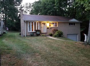2222 Superior St, Bethel Park, PA