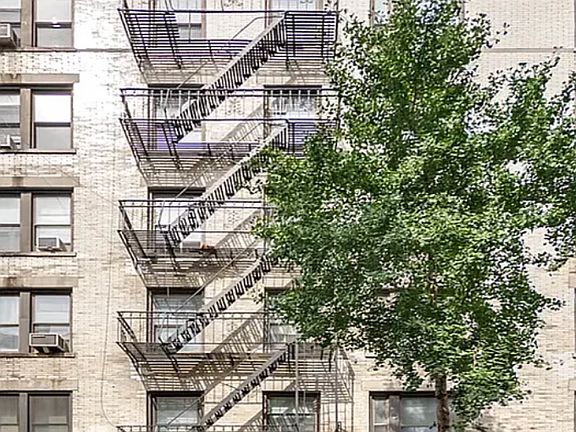 5th image of 150 Sullivan St APT 32