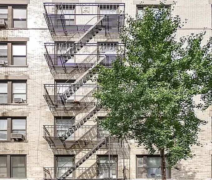 150 Sullivan St #32 — Photo 5