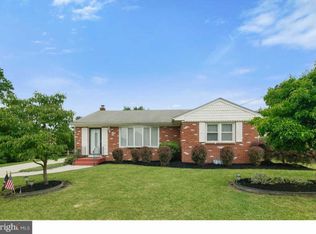 14 Winding Way Rd, Stratford, NJ 08084