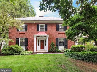 577 N School Ln, Lancaster, PA