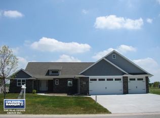 4310 N Orion Ln, Appleton, WI 54913