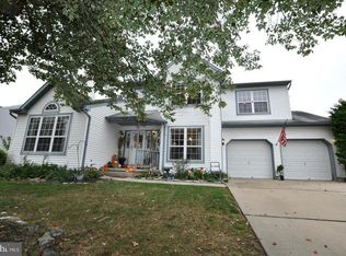 38 Jennifer Ln, Burlington, NJ 08016