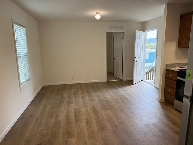 5575 Old Highway 53 — Photo 3