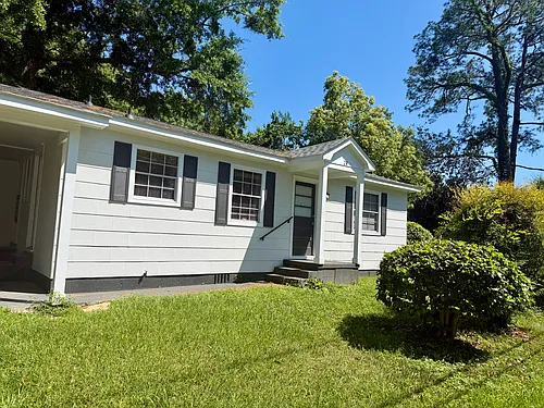 20 Alexander St Photo 1