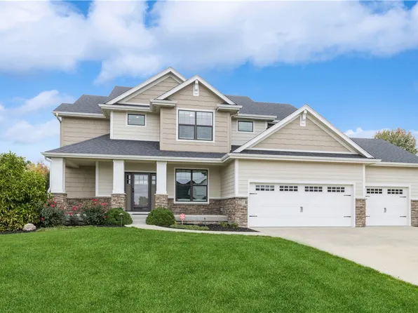 1707 NW 124th St, Clive, IA 50325