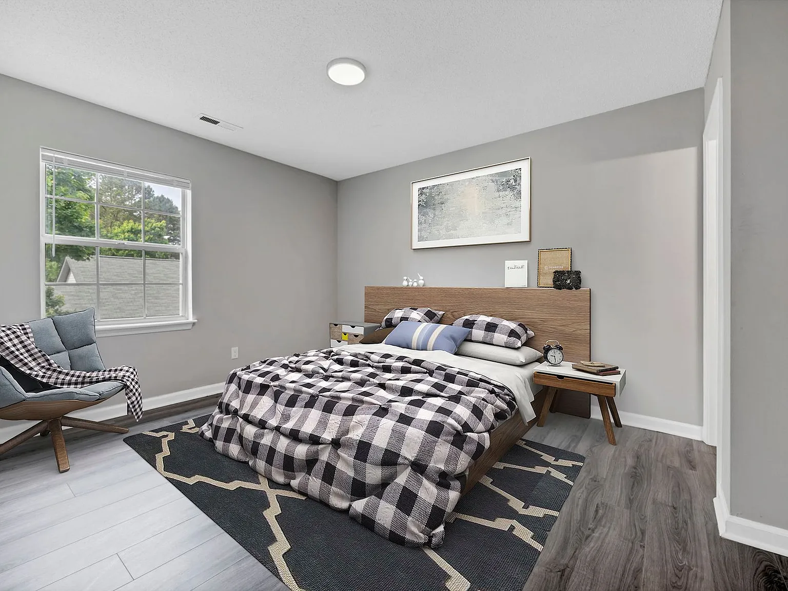 Rose Hill Garden Apartments — Photo 3