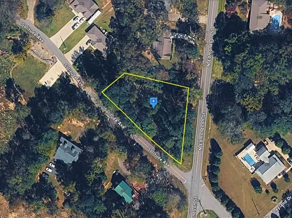 304 N Edmondson St, Albertville, AL 35950