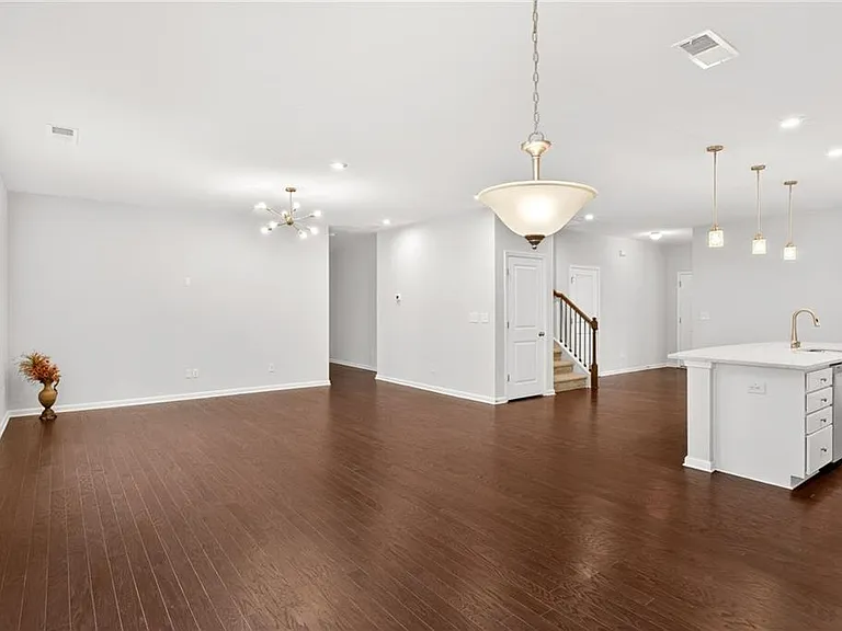 5377 Fountain Head Ln — Photo 14
