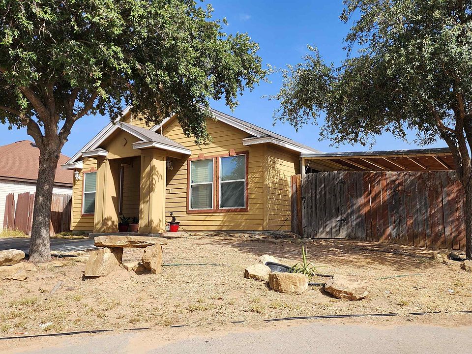 308 Desert Chief Dr, Laredo, TX 78045 | Zillow