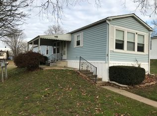 5 Village Dr, West Grove, PA 19390