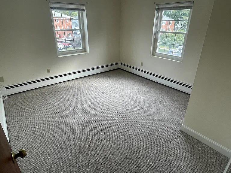 8 Brattle Dr #7 — Photo 6