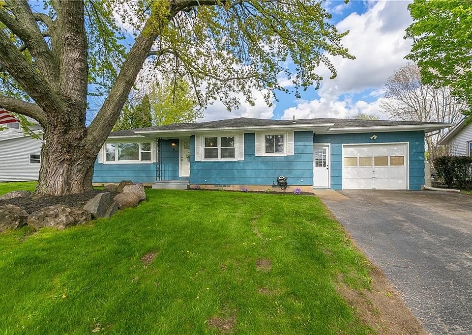 1st image of 2 Kennedy Cir