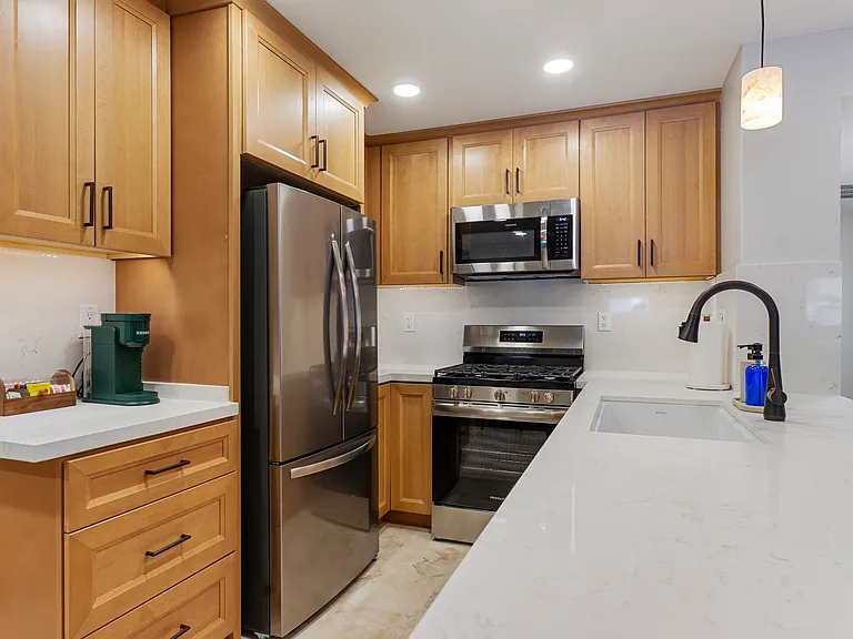 Cabrillo Bay Ln — Photo 3