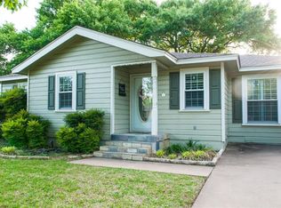 209 S 5th St, Midlothian, TX 76065