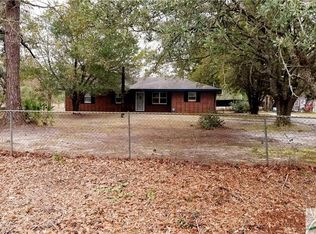 305 We Smith Rd, Pembroke, GA 31321