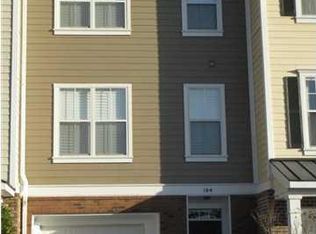 104 Fair Sailing Rd, Mount Pleasant, SC 29466