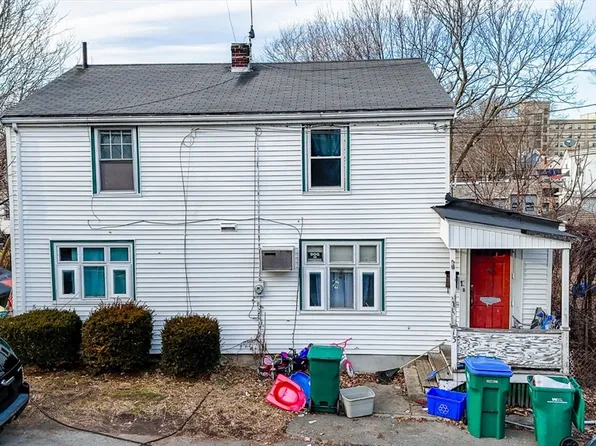 13 Michigan Ter, Lynn, MA 01902