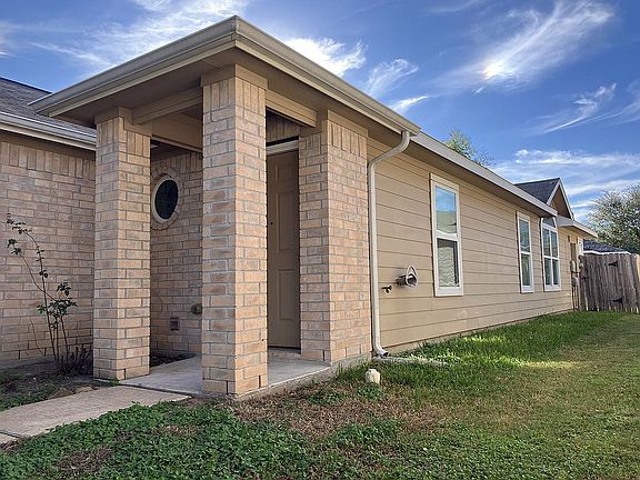 5th image of 8615 Bartletts Harbor Ct