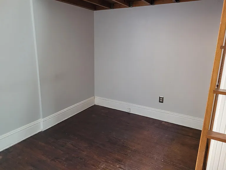 2517 W Grace St #1 — Photo 5