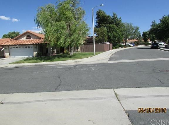 Home on a corner lot