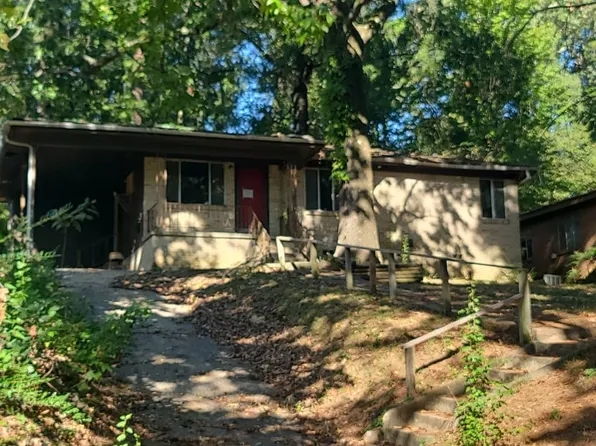 7 Woodcliff Cir, Little Rock, AR 72204