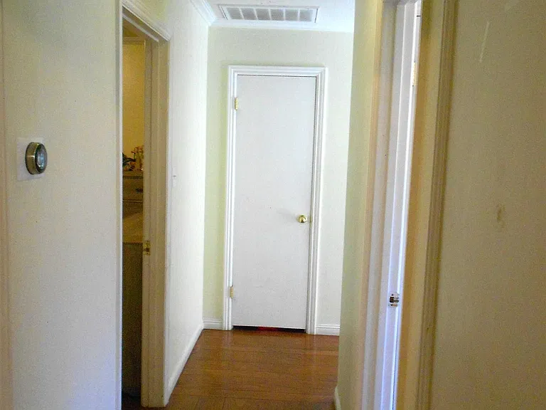 1257 Henderson Ln — Photo 14