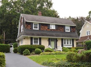 6 Dover Park, Rochester, NY 14610