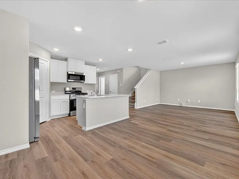 5568 Corduroy Rd — Photo 10