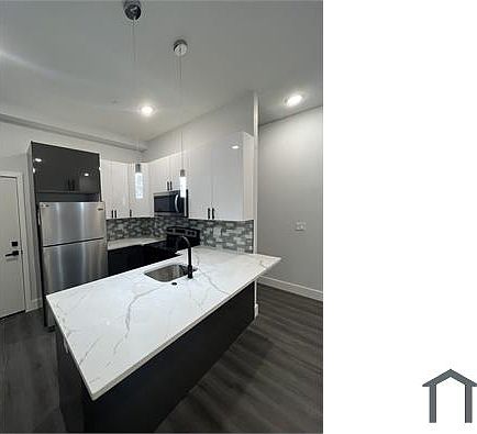 1st image of 4226 Ogden St #3