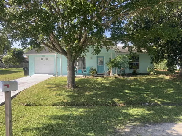 1010 SE Euclid Lane, Port St Lucie, FL 34983