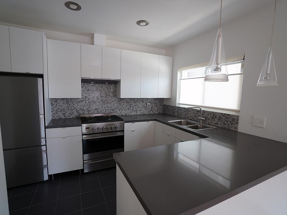 1st image of 11938 Courtleigh Dr APT 2
