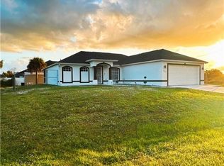 3017 38th St SW, Lehigh Acres, FL 33976