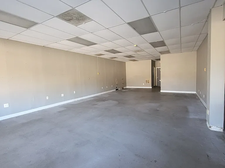 5993 Bartlett Center Dr #1 — Photo 3