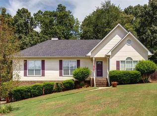 6015 Summer Crest Cir, Pinson, AL 35126