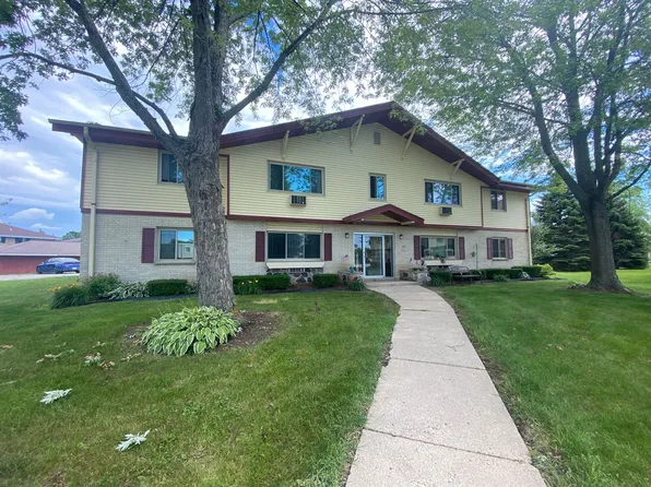 F479, N113W15479 Francese Dr APT 7, Germantown, WI 53022