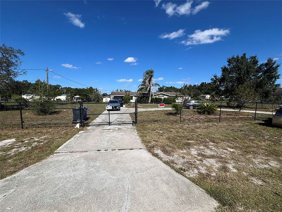 1st image of 6006 Vel St